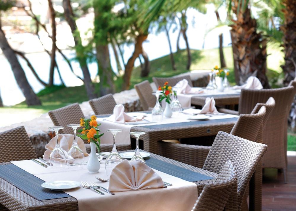 Occidental Cala Vinas Hotel Cala Vinas  Exterior photo